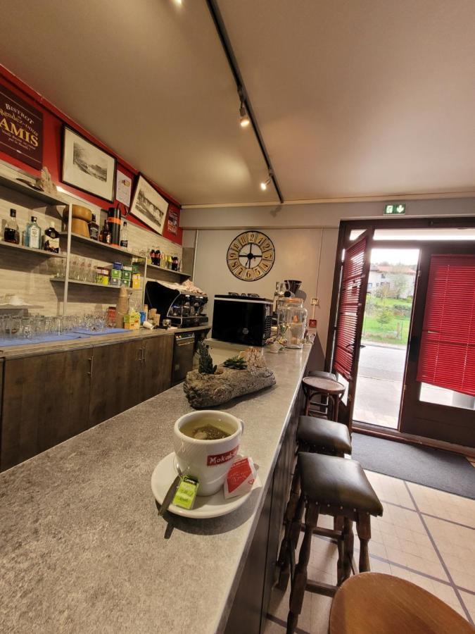 Labalme Hotel Restaurant Carrier מראה חיצוני תמונה