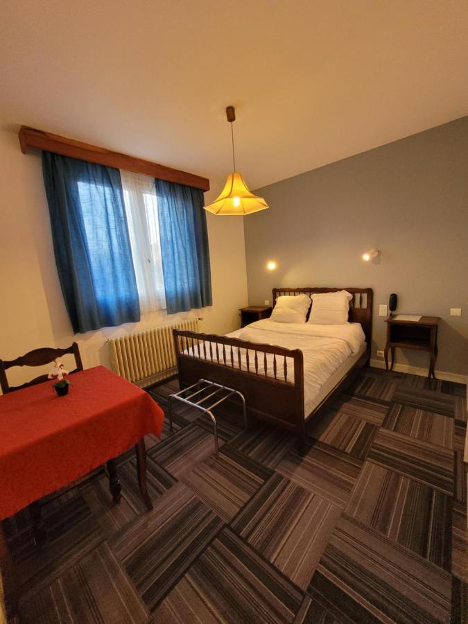 Labalme Hotel Restaurant Carrier מראה חיצוני תמונה